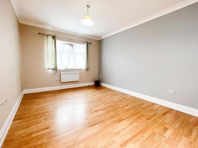 Apartment for rent in Hillingdon, Hillingdon