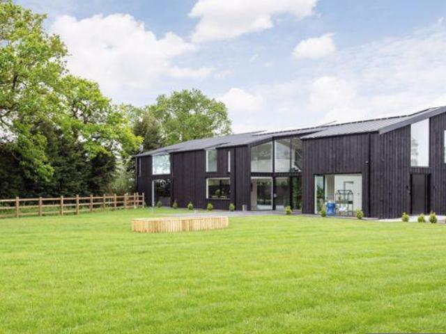 Apartment for rent in Lach Dennis, Cheshire