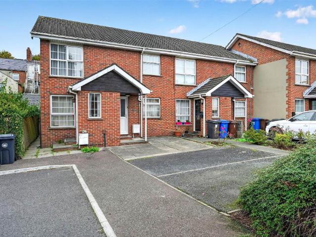 Apartment for rent in Ballyhackamore, Belfast