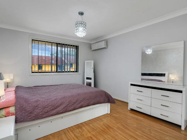 Apartment for rent in Toongabbie
