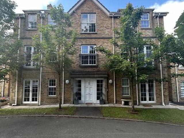 Apartment for rent in Dunmurry, Northern Ireland
