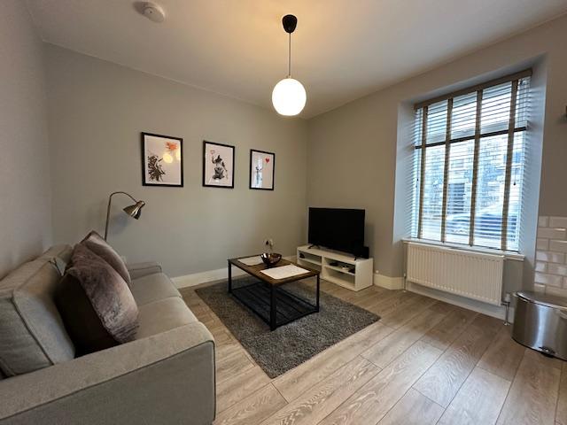 Apartment for rent in Martyrs Field, The Bridge