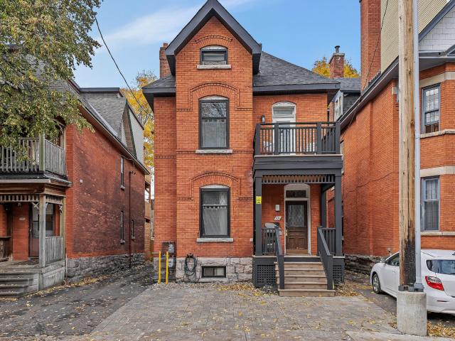 Apartment for rent in Golden Triangle, Ottawa