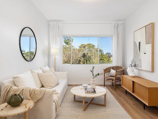 Apartment for rent in Neutral Bay Junction, Sydney