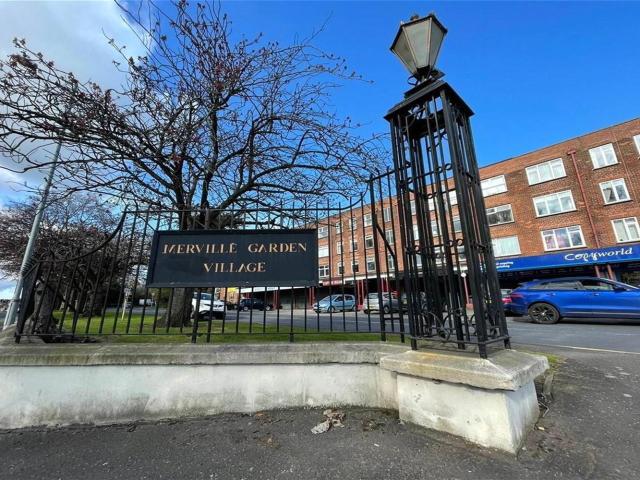 Apartment for rent in Rushpark, Newtownabbey