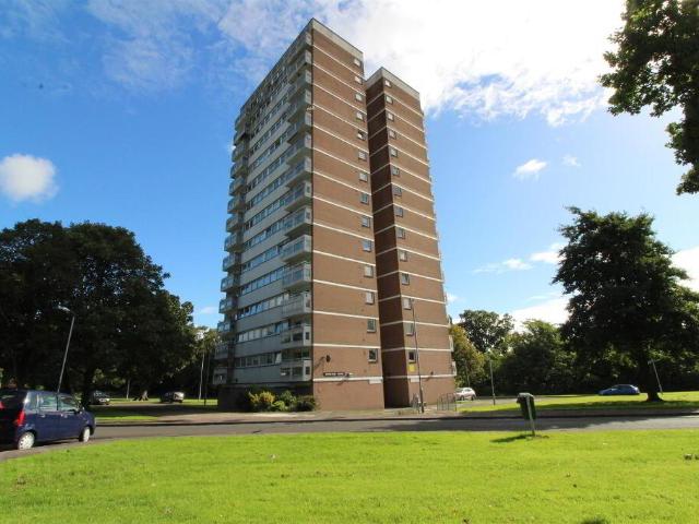 Apartment for rent in Rushpark, Newtownabbey