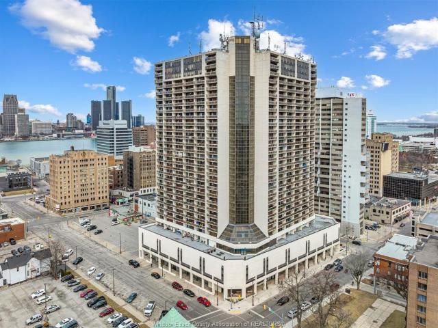 Apartment for rent in Lakeshore, Ontario