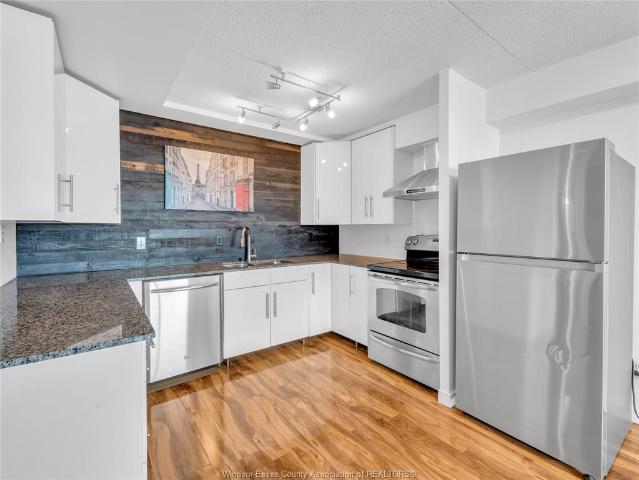 Apartment for rent in Lakeshore, Ontario