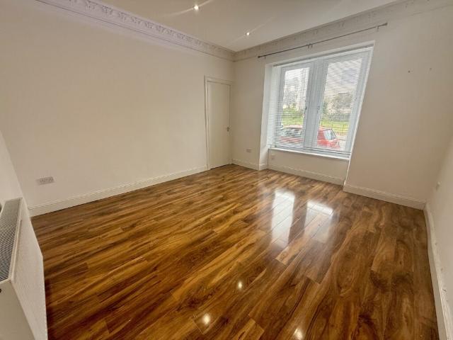 Apartment for rent in Coldside, Scotland