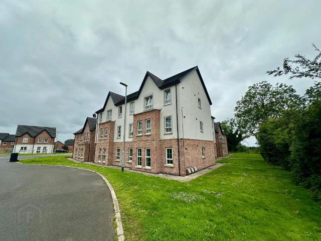 Apartment for rent in Antrim, Northern Ireland