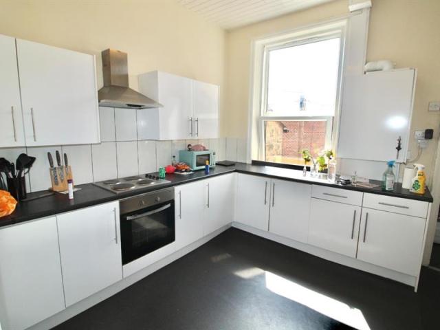 Apartment for rent in Headingley Hill, Headingley