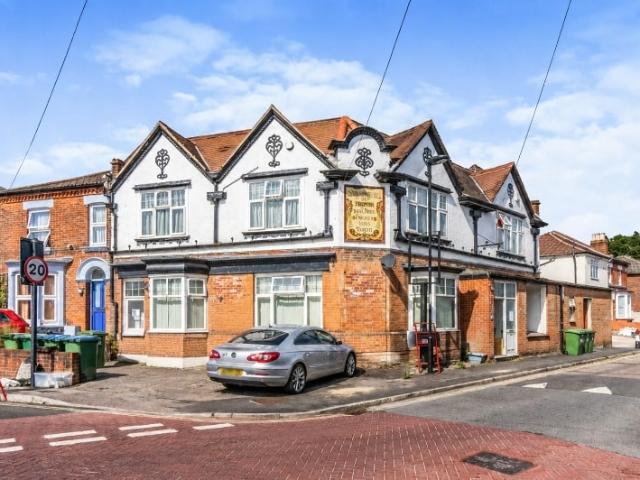 Apartment for rent in St Denys, City Of Southampton
