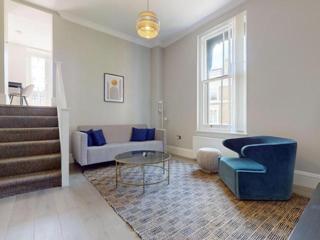 Apartment for rent in Earl's Court, Greater London