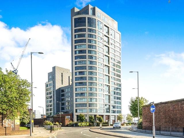 Apartment for rent in Calderstones