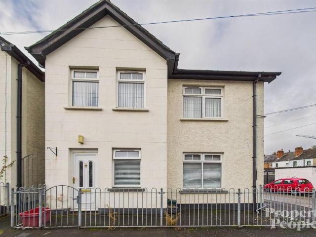 Apartment for rent in Sydenham, Northern Ireland