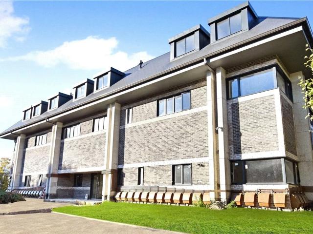Apartment for rent in Enborne, West Berkshire