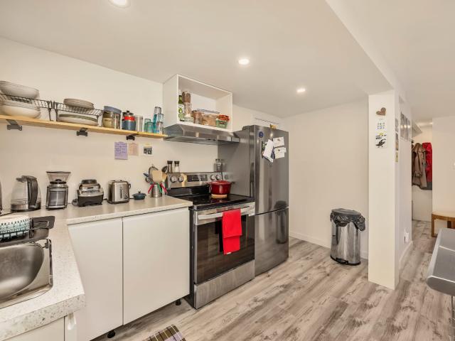 Apartment for rent in Mulhurst Bay, Ontario