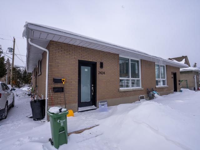 Apartment for rent in Mulhurst Bay, Ontario