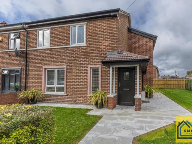 Apartment for rent in Ballyhackamore, Belfast