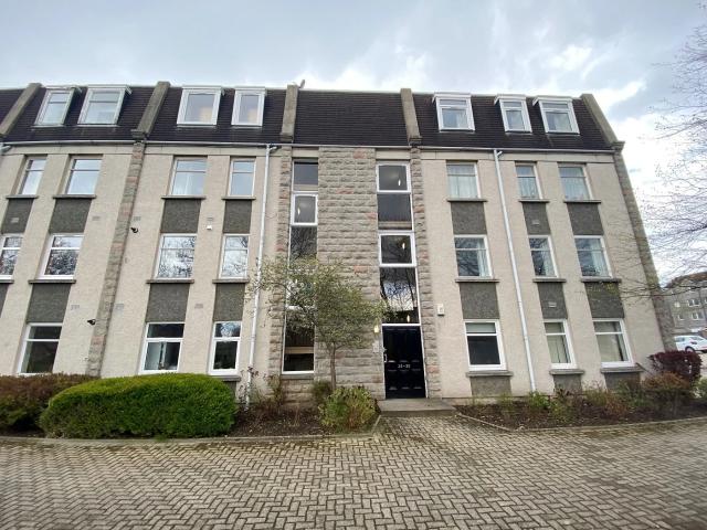 Apartment for rent in Ballindoch, Scotland