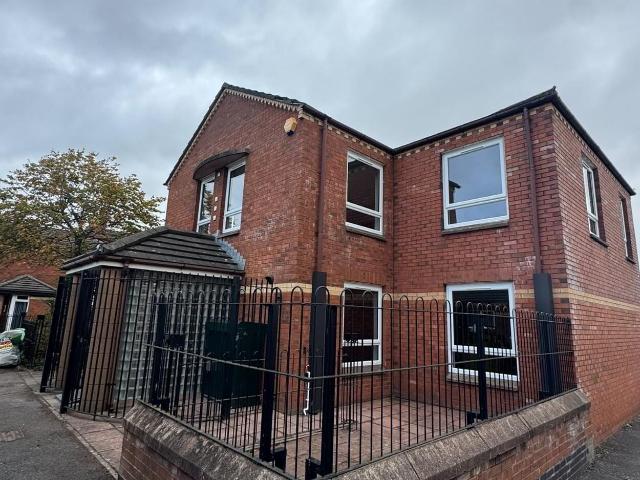 Apartment for rent in Woodstock, Belfast