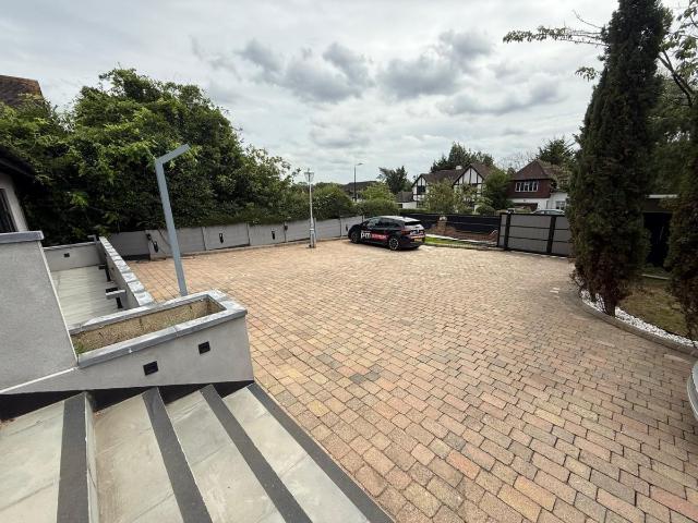 Apartment for rent in Hadley Wood, Isle Of Man