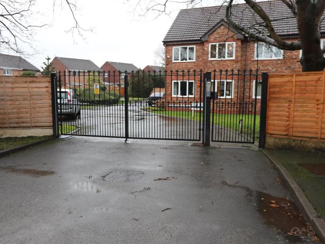 Apartment for rent in Heald Green, Greater Manchester