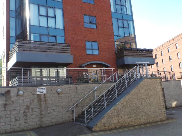 Apartment for rent in Chinatown, Calderstones