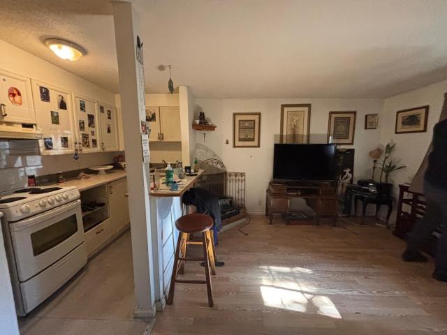 Apartment for rent in Davenport, Toronto