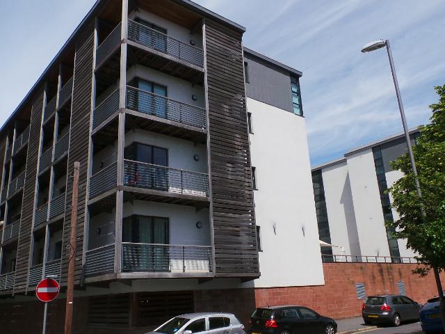 Apartment for rent in Chinatown, Calderstones