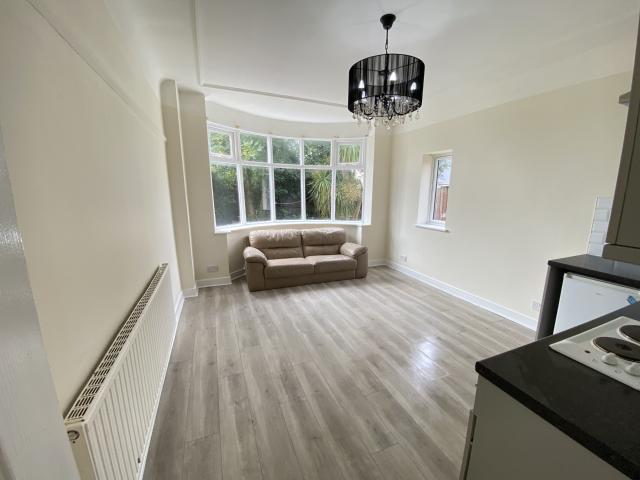 Apartment for rent in Moreton, Wirral
