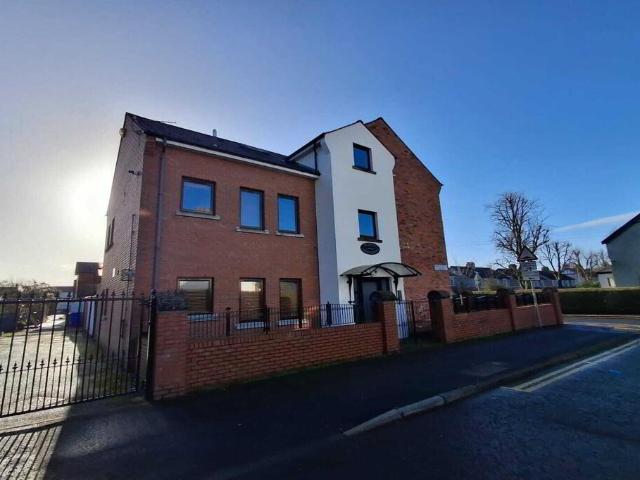 Apartment for rent in Belmont, Northern Ireland