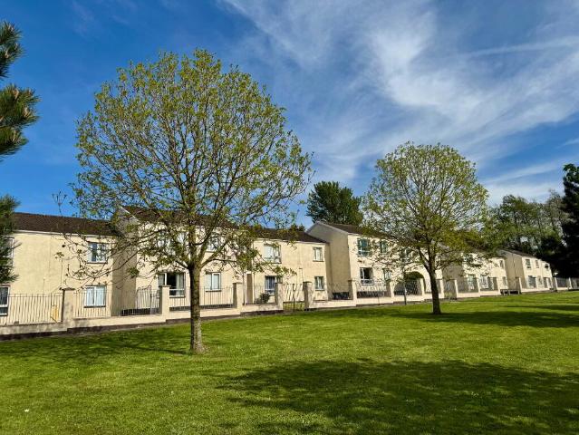 Apartment for rent in Antrim, Northern Ireland