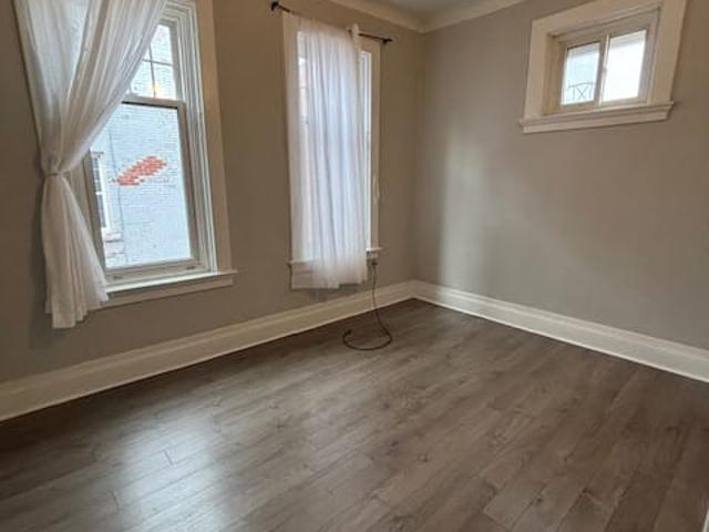 Apartment for rent in Mulhurst Bay, Ontario