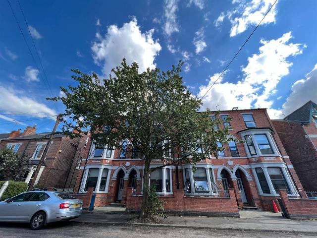Apartment for rent in Compton Acres, Barton In Fabis