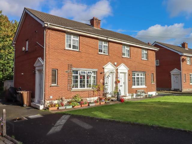 Apartment for rent in Gransha, Dundonald