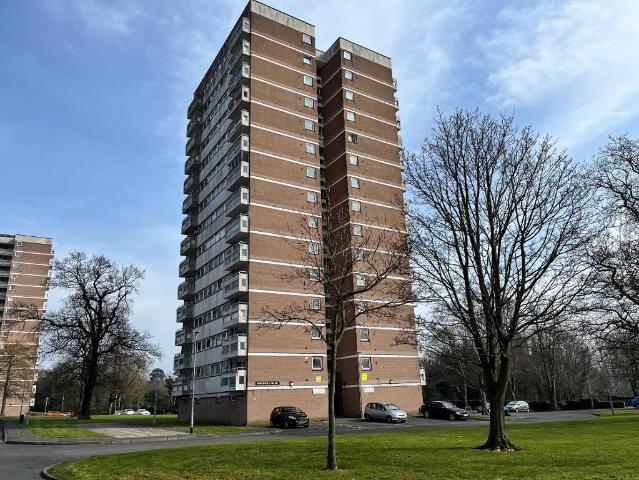Apartment for rent in Rushpark, Newtownabbey
