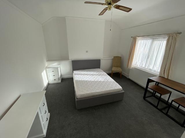 Studio for rent in Knutsford, Cheshire East