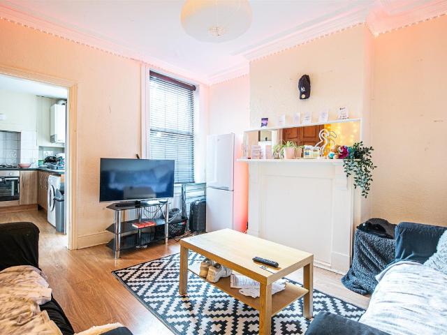 Apartment for rent in Sharrow Vale, Isle Of Man