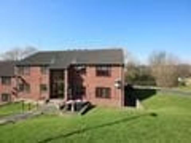 Apartment for rent in Aston cum Aughton, Aston