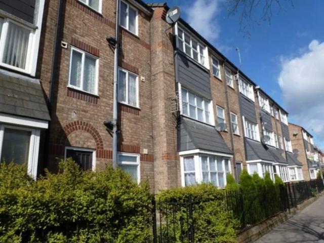 Apartment for rent in Avenues, Hull