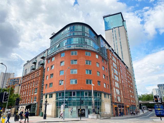 Apartment for rent in Park Central, Birmingham