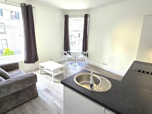 Apartment for rent in Ferryhill, Ballindoch