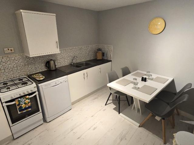 Apartment for rent in Ferryhill, Ballindoch