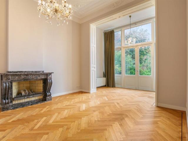 Appartement te huur in Bezuidenhout, Zuid Holland