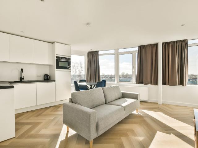 Appartement te huur in Sloten, Amsterdam