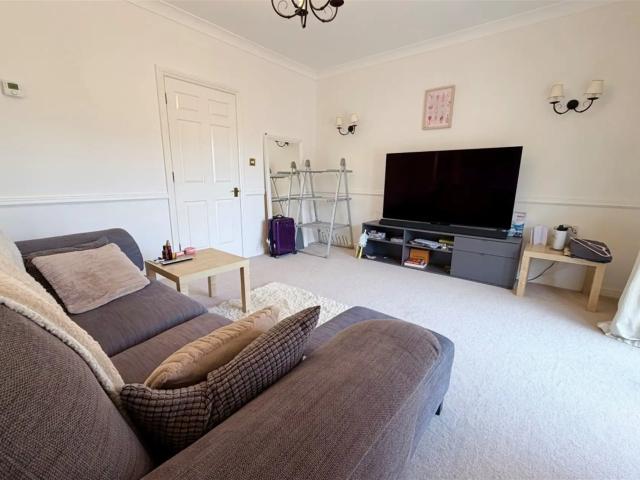 Apartment for rent in Westwood Park, City Of Southampton
