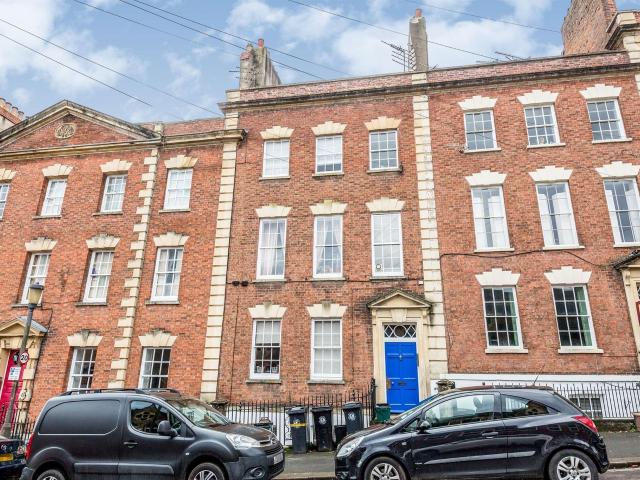 Apartment for rent in Hotwells, Feckenham