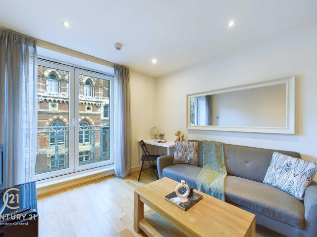 Apartment for rent in Vauxhall, Greater London