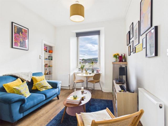 Apartment for rent in Hillside, City of Edinburgh